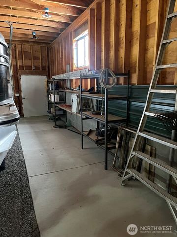 37855 Skyview Court N, Creston, WA 99147