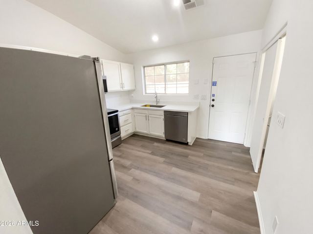 10101 N 91ST Avenue 154, Peoria, AZ 85345