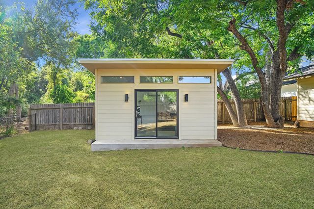 5005 Ganymede DR, Austin, TX 78727