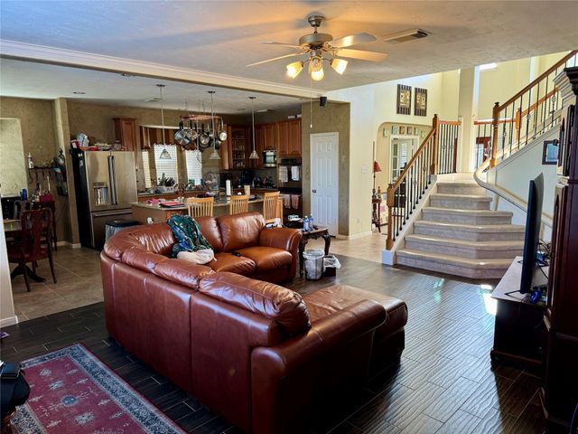 3419 Village Pond Lane, Fresno, TX 77545