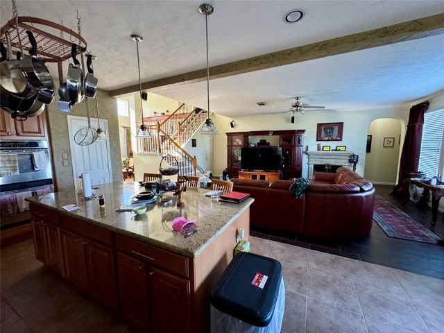 3419 Village Pond Lane, Fresno, TX 77545