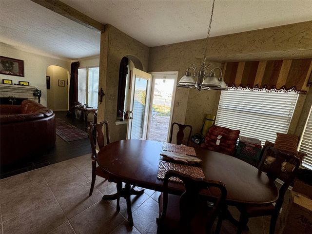 3419 Village Pond Lane, Fresno, TX 77545
