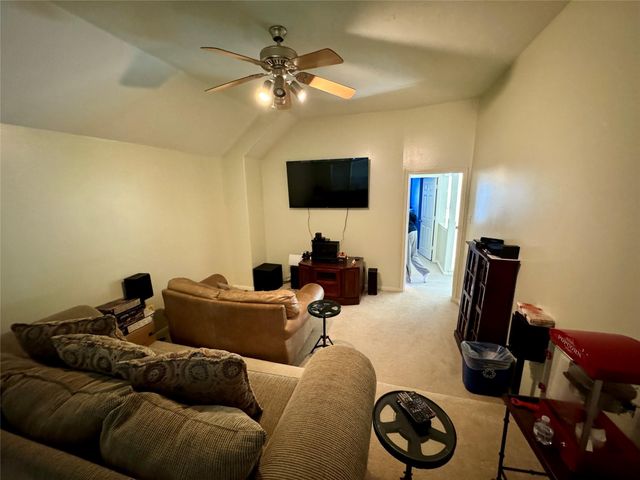 3419 Village Pond Lane, Fresno, TX 77545