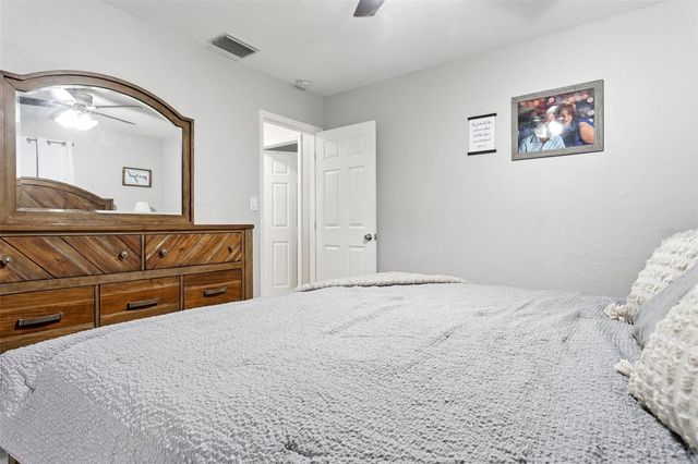 5780 86TH AVENUE N, Pinellas Park, FL 33782