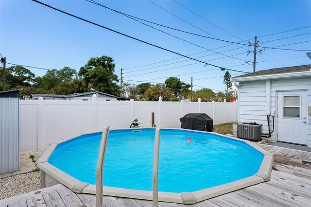 5780 86TH AVENUE N, Pinellas Park, FL 33782