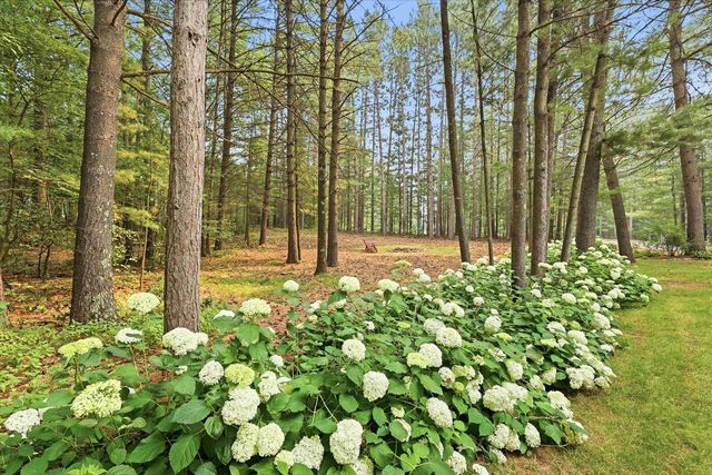 3673 POWDERHORN LANE, Suamico, WI 54173