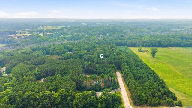 3673 POWDERHORN LANE, Suamico, WI 54173