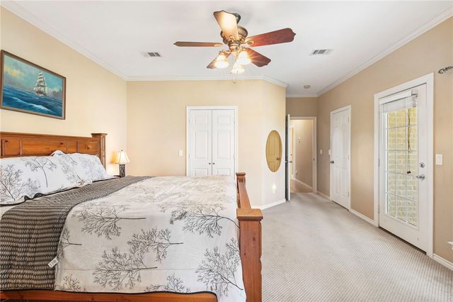 129 Lakeland Drive S, Hilltop Lakes, TX 77871