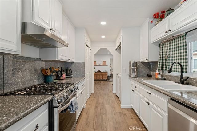 22 Margarita, Camarillo, CA 93012