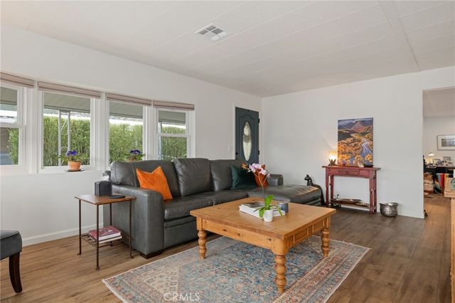 22 Margarita, Camarillo, CA 93012