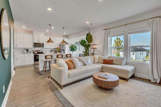 4428 Skyridge Dr, Nashville, TN 37207