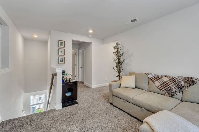 4428 Skyridge Dr, Nashville, TN 37207