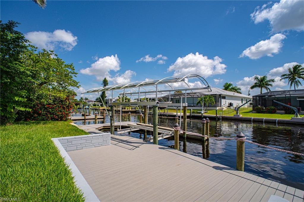 5259 Skylark CT, CAPE CORAL, FL 33904 — exterior
