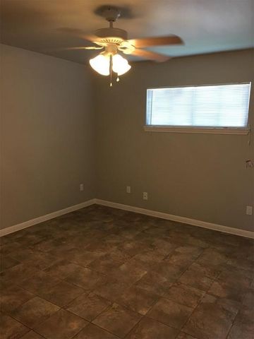 2801 Carrolton 5, Houston, TX 77023