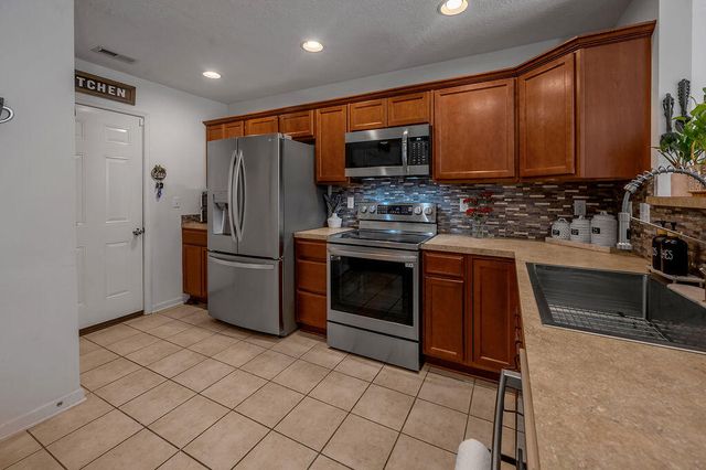 2492 Mulundy Way, Lexington, KY 40511