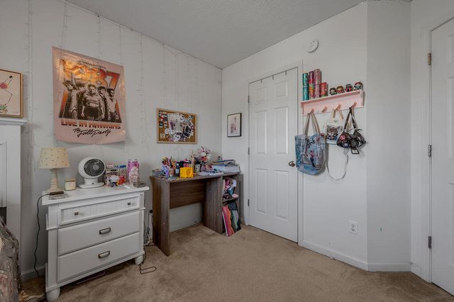 2492 Mulundy Way, Lexington, KY 40511