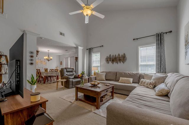 2492 Mulundy Way, Lexington, KY 40511