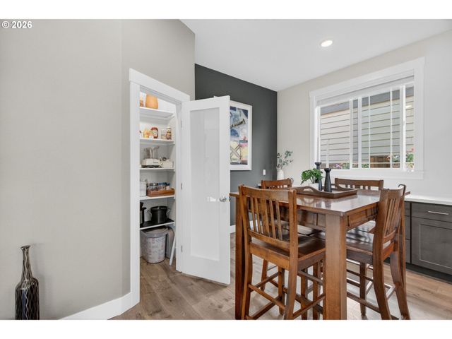 16537 Sw SUNSHINE COAST St, Portland, OR 97224