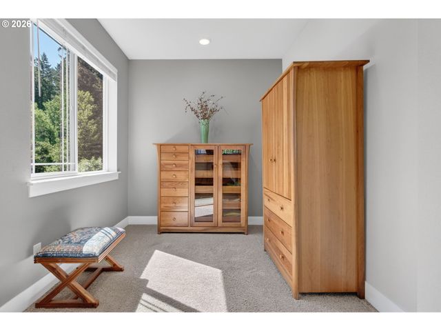 16537 Sw SUNSHINE COAST St, Portland, OR 97224
