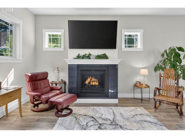16537 Sw SUNSHINE COAST St, Portland, OR 97224