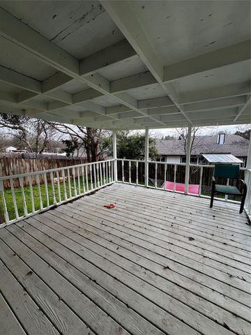 5507 Fence ROW, Austin, TX 78744