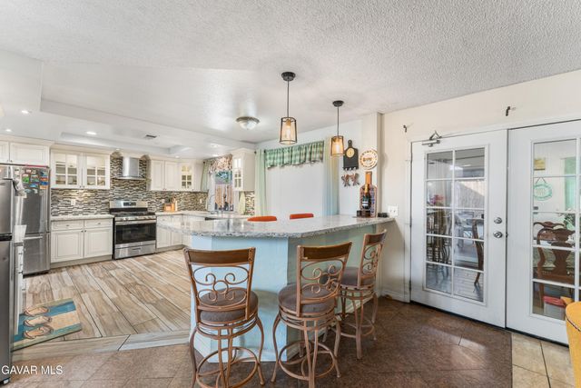 37704 49th Street, Palmdale, CA 93552