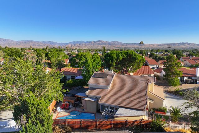 37704 49th Street, Palmdale, CA 93552