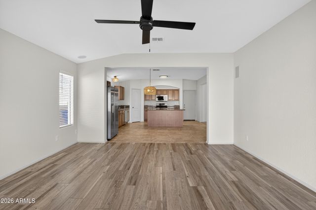 17662 W CHARTER OAK Road, Surprise, AZ 85388