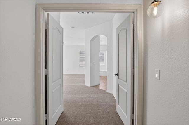 17662 W CHARTER OAK Road, Surprise, AZ 85388