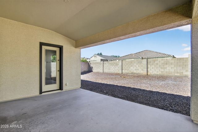 17662 W CHARTER OAK Road, Surprise, AZ 85388