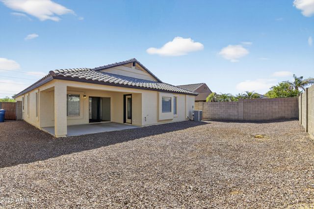 17662 W CHARTER OAK Road, Surprise, AZ 85388