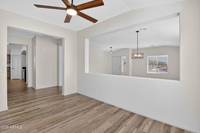 17662 W CHARTER OAK Road, Surprise, AZ 85388