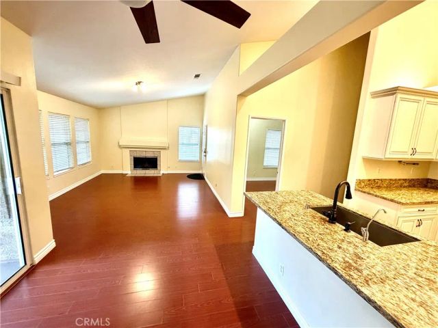 19 Sentinel, Aliso Viejo, CA 92656