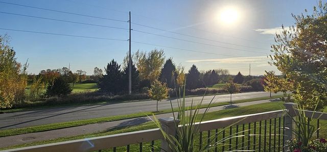 440 Grandview Drive, Waunakee, WI 53597