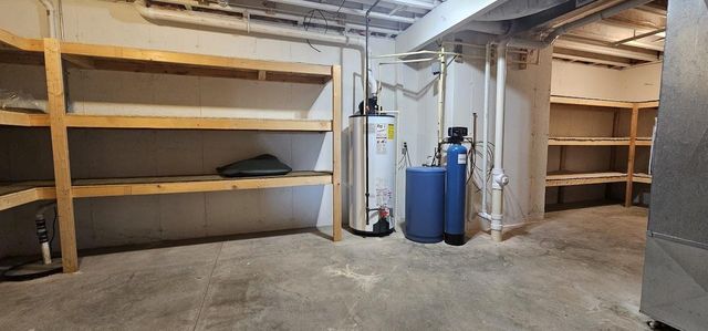 440 Grandview Drive, Waunakee, WI 53597