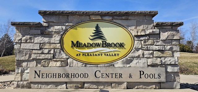 440 Grandview Drive, Waunakee, WI 53597