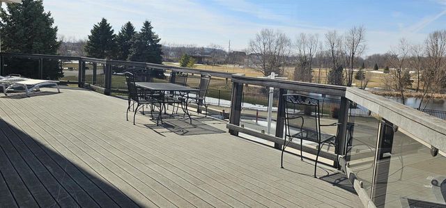 440 Grandview Drive, Waunakee, WI 53597