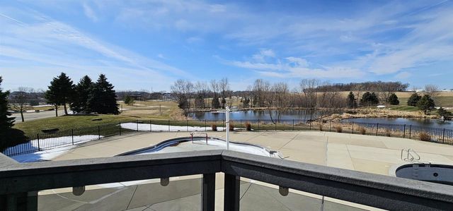 440 Grandview Drive, Waunakee, WI 53597