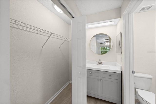 3800 34TH AVENUE S 203, St Petersburg, FL 33711