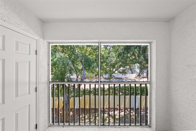 3800 34TH AVENUE S 203, St Petersburg, FL 33711