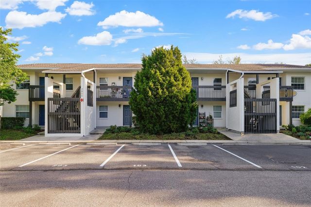 3800 34TH AVENUE S 203, St Petersburg, FL 33711