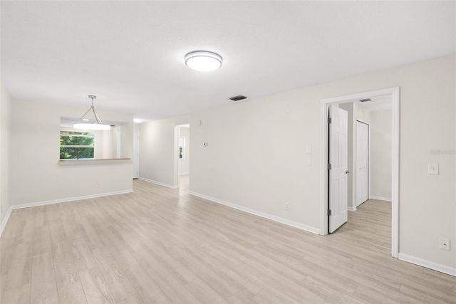 3800 34TH AVENUE S 203, St Petersburg, FL 33711