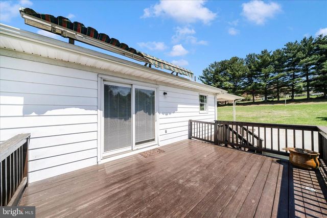 5811 CORPORAL JONES CT, Mount Airy, MD 21771