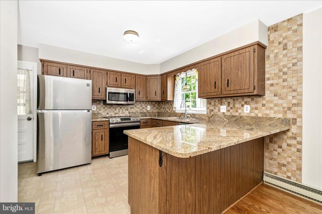 5811 CORPORAL JONES CT, Mount Airy, MD 21771