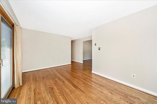 5811 CORPORAL JONES CT, Mount Airy, MD 21771