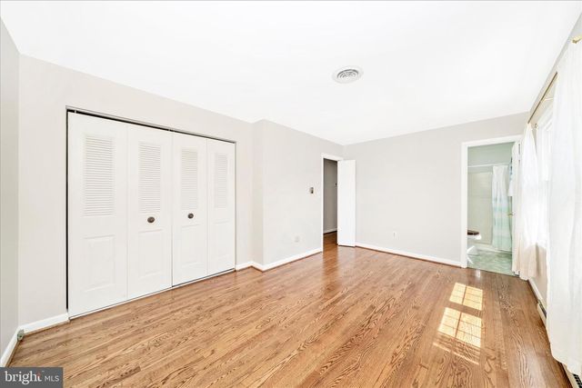 5811 CORPORAL JONES CT, Mount Airy, MD 21771