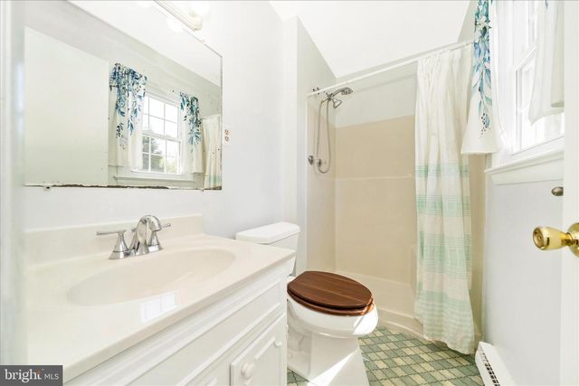 5811 CORPORAL JONES CT, Mount Airy, MD 21771