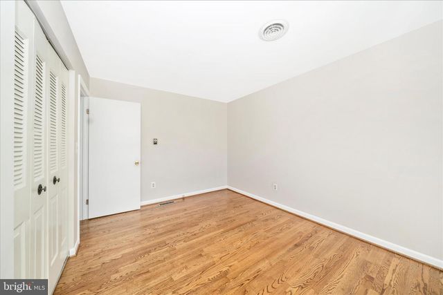 5811 CORPORAL JONES CT, Mount Airy, MD 21771