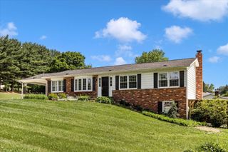 5811 CORPORAL JONES CT, Mount Airy, MD 21771