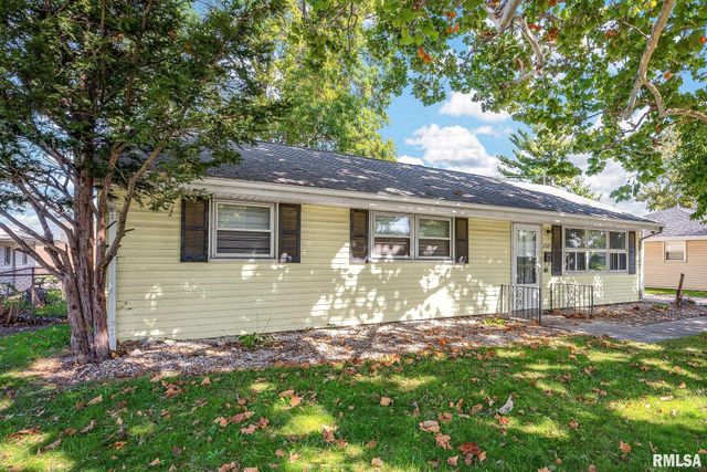2527 W WESTMINISTER Avenue, Peoria, IL 61604